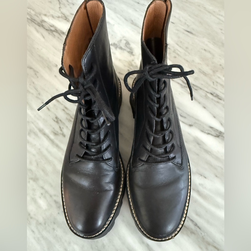 Madewell Citywalk lug sole Black Leather Boots - Worn once